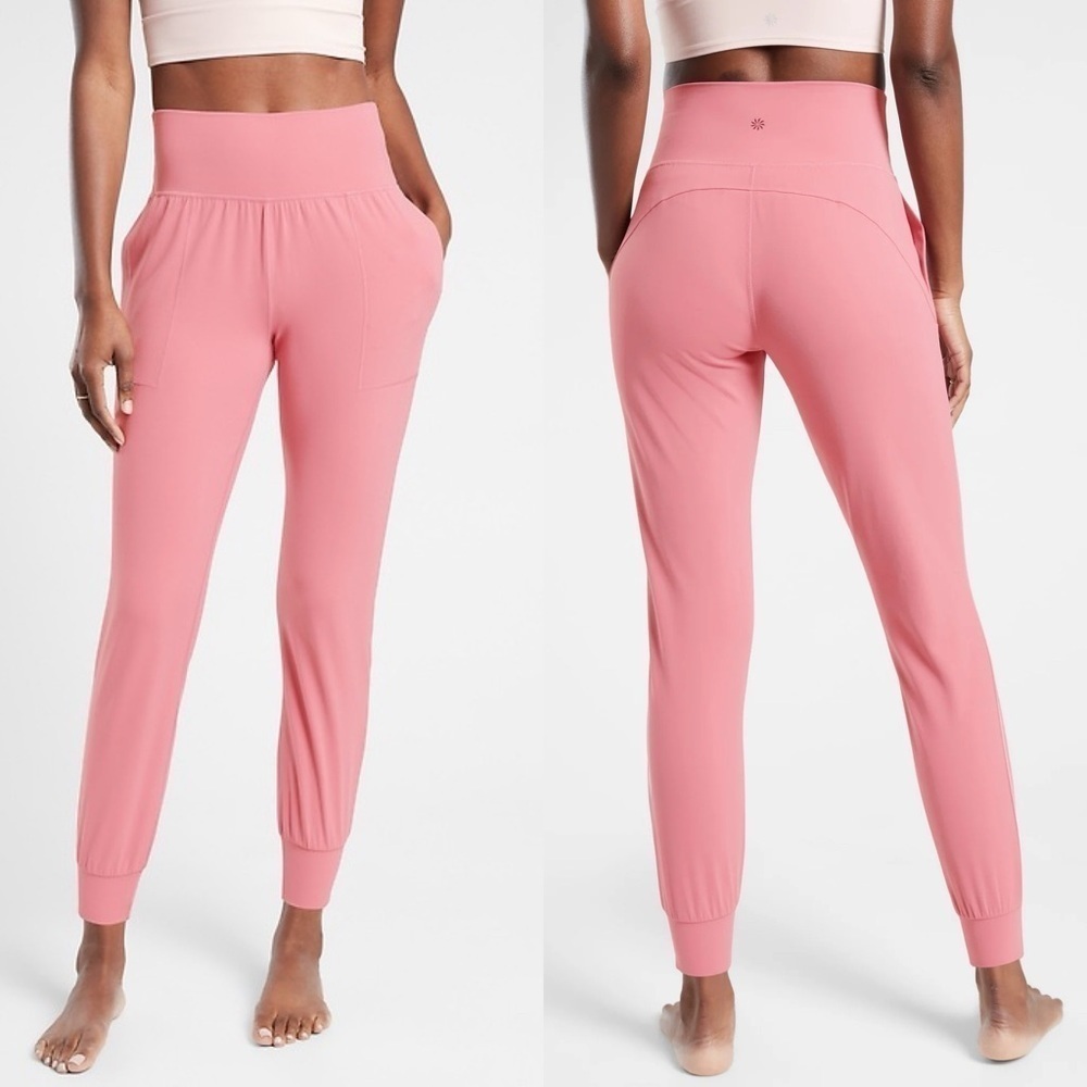 ATHLETA-SALUTATION HIGH RISE JOGGER-In Rose Pink (Size:Medium Petite)